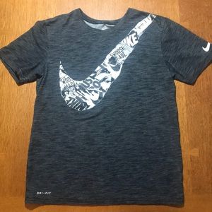 Men’s S Nike “Swoosh” T-Shirt